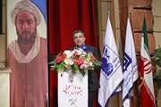 تأکید دکتر محقق بر چندبعدی بودن دانشگاه