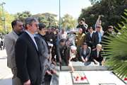 با حضور رییس دانشگاه مراسم عطرافشانی مزار مطهر شهدای گمنام دانشگاه تهران برگزار شد