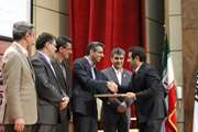 دکتر قنبری بر افزایش مهارت‌های تدریس و مدیریت پروژه‌های تحقیقاتی دستیاران آموزشی و پژوهشی دانشگاه تاکید کرد