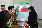 برگزاری مراسم تجلیل و جشن بازنشستگی مریم رضازاده، مسئول تالار امام خمینی (ره) مجتمع بیمارستانی امام خمینی (ره)