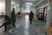 بازدید کارشناسان مرکز بهداشت جنوب تهران از حوزه های امتحانات برای پیشگیری از کرونا