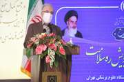 وزیر بهداشت: از شما که برای مجموعه فراموش شده توانسته اید 700 تخت خوابگاهی فراهم کنید، تقدیر می کنم 