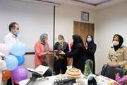جشن پایان سال گروه پرستاری با تجلیل از دو پرستار بازنشسته بیمارستان ضیائیان برگزار شد