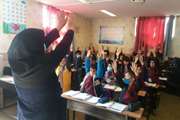 اجرای برنامه حرکات کششی در مدارس مقطع ابتدایی اسلامشهر