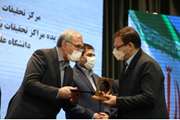 در بیست و هفتمین جشنواره علوم پزشکی رازی جایزه مرکز تحقیقات بالینی برتر کشور بار دیگر به مرکز تحقیقات غدد پژوهشگاه علوم غدد و متابولیسم رسید