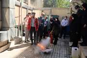 برگزاری کلاس آموزشی اطفای حریق در مرکز بهداشت جنوب تهران به مناسبت هفته سلامت 1401