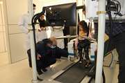 راه اندازی دستگاه گام برداری در بخش توان‌بخشی مرکز طبی کودکان، قطب علمی طب کودکان