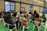 برگزاری جلسه آموزشی به مناسبت هفته تغذیه در سالن ورزشی امام حسن (ع) در روستای علی‌آباد قاجار در چهاردانگه