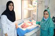 تولدی جدید در بیمارستان ضیائیان؛ نوزاد دختری که با وزن ۴ کیلو و ۹۰۰ گرم به دنیا آمد