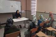 برگزاری کلاس‌های آموزشی اصول تغذیه دوران سالمندی و تغذیه کودکان زیر 5 سال در مرکز بهداشت جنوب تهران