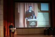 دکتر جعفریان، رفتارحرفه ای توأم با احترام کارکنان داروخانه‌ها را در القاء آرامش به مراجعین مؤثر دانست