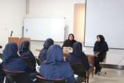 نشست صمیمانه مدیر امور پرستاری دانشگاه با کارکنان پرستاری بیمارستان فارابی