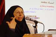 استاد پیشکسوت پرستاری در مراسم ورود به عرصه بالین، رشته  پرستاری را انتخاب و دعوتی از سوی خداوند دانستند