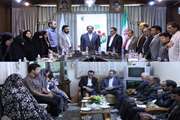 نشست سرپرست دانشگاه با فرماندهان پایگاههای بسیج دانشگاه و دیدار با خانواده یکی از شهدا در هفته دفاع مقدس