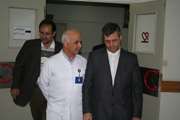 بازدید رئیس دانشگاه از بخش سی تی آنژیو گرافی مرکز قلب تهران