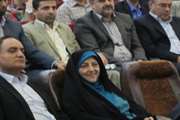 تقدیر از بانوان نمونه شبکه بهداشت و درمان اسلامشهر در همایش آرامش و امید در هفته دولت