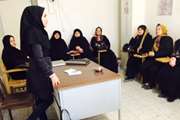 آموزش مهارت مقابله با خلق منفی در مرکز بهداشت گلدسته شهرستان اسلامشهر