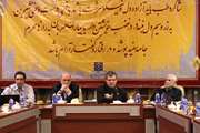 دکتر لاریجانی دکتر زرگر را انسانی بی نظیر و تاثیرگذار در حوزه سلامت خواند