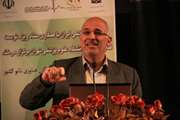 دکتر رضایت در همایش دانش آموختگان فناوری نانو بر اهمیت افزایش محصولات و شرکت های دانش بنیان در زمینه نانو تاکید کرد