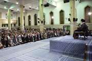 تاکید حضرت آیت الله خامنه ای در دیدار با استادان بر تقویت دانشگاهها