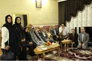 دیدار مدیر شبکه بهداشت و درمان شهرستان ری با خانواده شهدای شهرستان در آستانه روز شهید