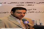 دکتر صادقی نیا هدف از برگزاری این سمینار را آشنا کردن گروههای هدف با سل مقاوم به درمان، اپیدمیولوژی، علائم، ریسک فاکتورها و روشهای جلوگیری از آن خواند