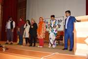 نمایش کمدی باغ سیب دانشکده دندانپزشکی