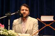 مراسم معنوی شبی با قرآن در مرکز قلب تهران 