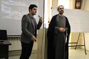 حضور معاون بین الملل و مدیر گروه معارف اسلامی دانشگاه در کلاس متون الهی دانشجویان خارجی گالری عکس 2 