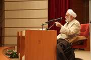 درسهای از قرآن حجت الاسلام و المسلمین محسن قرائتی در دانشکده دندانپزشکی