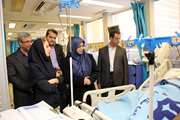 بازدید نوروزی معاون درمان دانشگاه از بیمارستان امام خمینی(گالری یک)