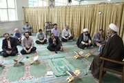 اقامه نماز و سخنرانی و تفسیر قرآن ویژه ماه مبارک رمضان دانشکده پرستاری و مامایی 