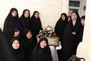 عیادت خواهران بسیجی دانشگاه از جانباز بیمارستان بهرامی به مناسبت هفته دفاع مقدس 