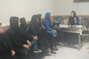 جلسه آموزشی با موضوع مهارت های فرزند پروری در پایگاه شماره 2 چهاردانگه شهرستان اسلامشهر