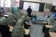  برگزاری جلسه آموزشی اهمیت مصرف ویتامین دی و آهن در شبکه بهداشت و درمان اسلامشهر