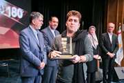 امیر حسین سرمدی موفق به کسب جایزه در جشنواره فیلم پاسارگاد شد