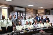 مراسم تقدیر از نیروهای انتظامی مستقر در مجتمع بیمارستانی امام خمینی (ره)برگزار شد