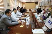 تجلیل از خانواده های شهدا و کادر درمان در مرکز طبی کودکان
