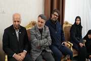 دیدار مسئولان فرهنگی وزارت بهداشت، درمان و آموزش پزشکی و دانشگاه علوم پزشکی تهران با خانواده شهدای دانشگاه