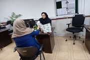 اهدای اولین بسته شیر اهدایی سال ۱۴۰۵ دراولین روز بهار به همت مراقبین سلامت شبکه بهداشت و درمان شهرستان ری 