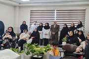 تجلیل از مادران باردار و خانواده‌های باشکوه در مرکز خدمات جامع سلامت شوکت علی اکبری کهریزک شهرستان ری 