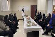 برگزاری آموزش تغذیه سالم و جشنواره غذا به مناسبت هفته سلامت و روز ازدواج در مرکز خدمات جامع سلامت شهرستان ری