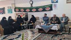 دیدار رئیس دانشگاه علوم پزشکی تهران با خانواده شهید «دکتر شیروانی» در قم