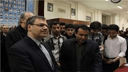 بازدید دکتر لاریجانی از غرفه واحد دانشکده مدیریت و اطلاع رسانی پزشکی مرکز پژوهش ها وا نجمن مدیریت واقتصاد سلامت در نوزدهمین مجمع سالیانه