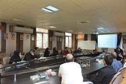 جلسه کمیته مدیریت اطلاعات سلامت و فناوری اطلاعات مجتمع بیمارستانی امام خمینی (ره) برگزار شد