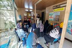 برگزاری کلاس‌های آموزشی باروری سالم در مرکز بهداشت جنوب تهران به مناسبت هفته جوانی جمعیت 