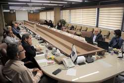 جلسه شورای پژوهشی مرکز تحقیقات آسیب‌دیدگان جنگ با موضوع بحث، بررسی و تأیید طرح‌ ارائه شده برگزار شد