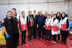 بازدید وزیر بهداشت از مستشفی حرم امام حسین(ع) و درمانگاه راه شفا در سامرا