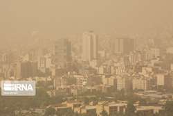 آلودگی هوا دومین عامل مرگ‌ومیر در کشور است؛ اگر ماسک ندارید دهان و بینی را بپوشانید 