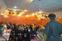 کلینیک های تخصصی و فوق تخصصی دیابت پژوهشگاه علوم غدد و متابولیسم میزبان همایش های ماهانه عمومی دیابت